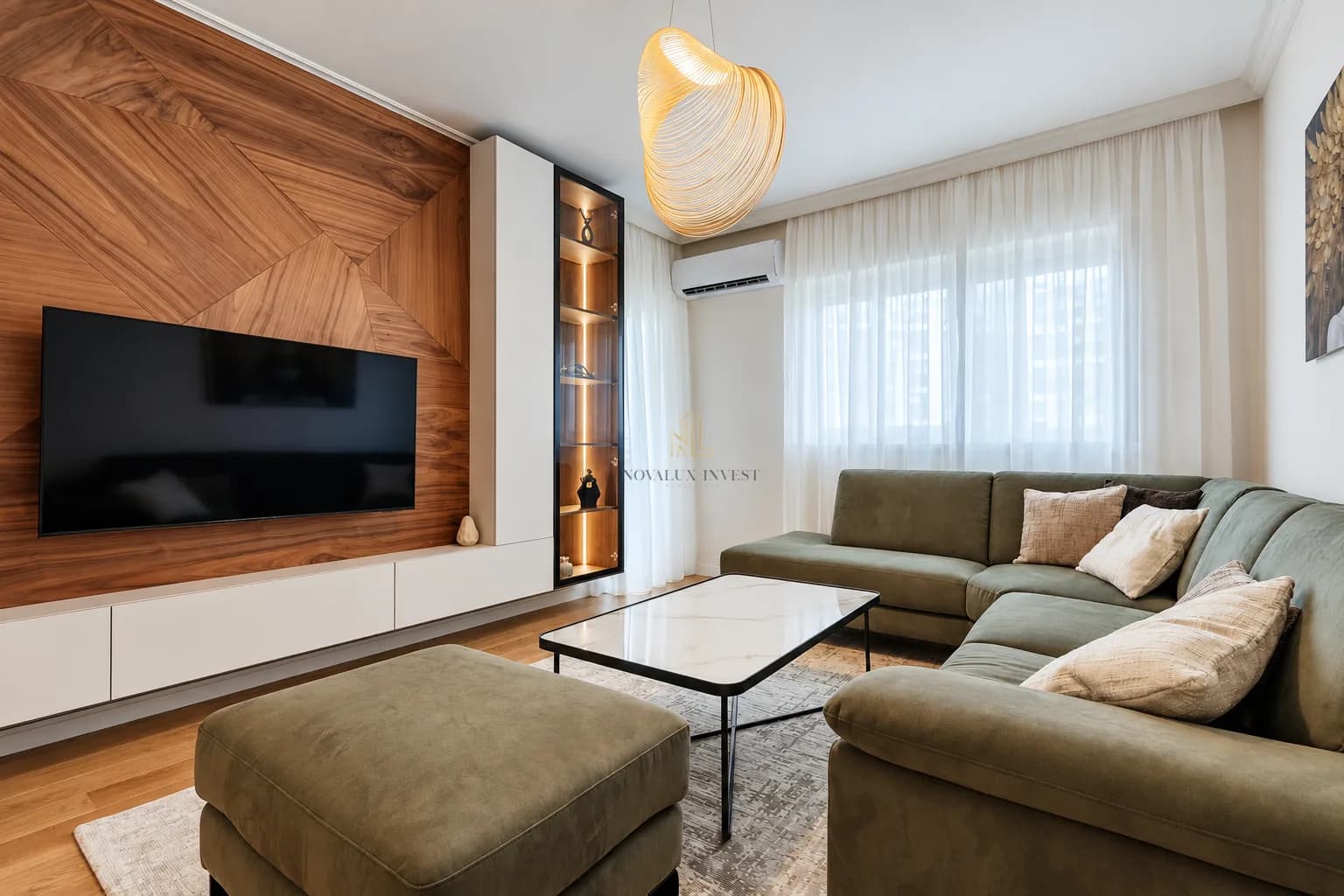 Izdavanje,jednosoban stan,50m2,Central Point,Podgorica. — fotografija 1 od 10