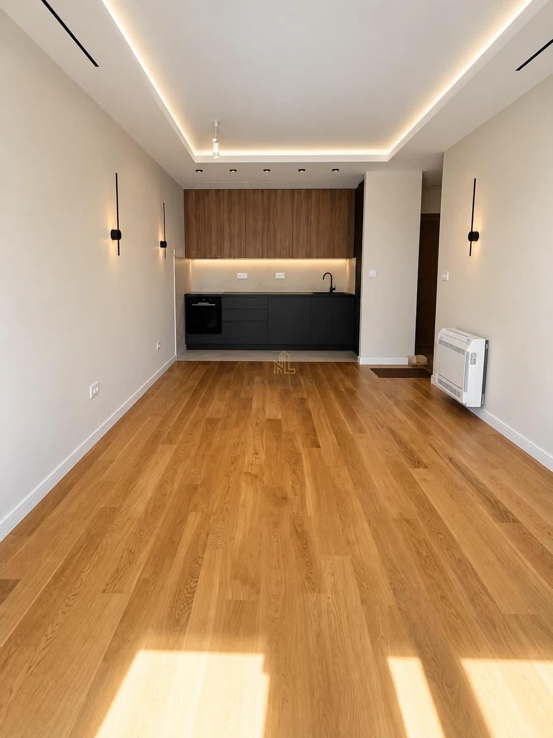 Izdavanje,poslovni prostor,68m2,Central Point,Podgorica. — photo 1 of 13